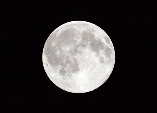 fullmoon_20091003.jpg